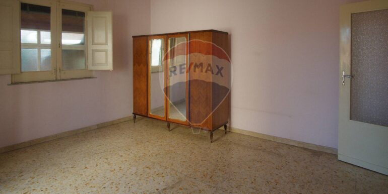 20251104162624-997406-22