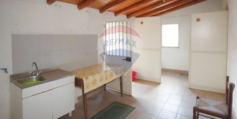 20251104162701-997406-34