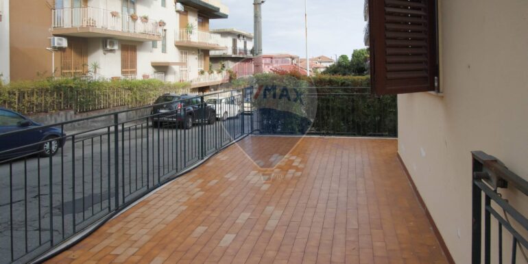 20251104162805-997406-41