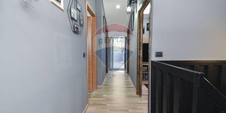 20251104165404-996695-11