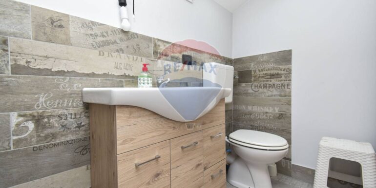 20251104165428-996695-20