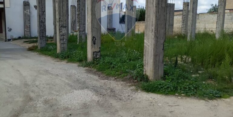 20251104175337-998522-9