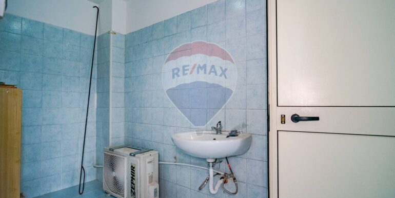 20251104182929-998545-2