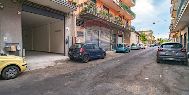 20251104182929-998545-3