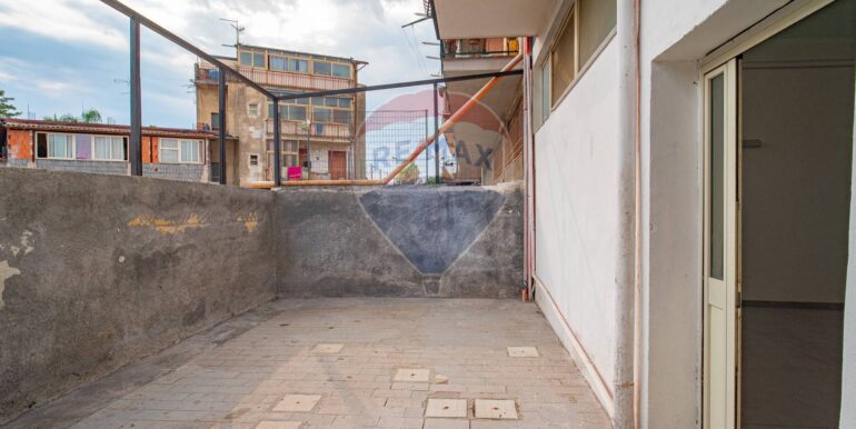 20251104182930-998545-7