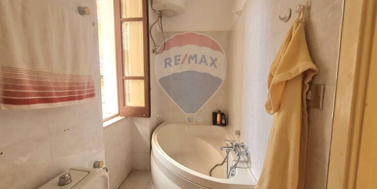 20251104191719-998515-16