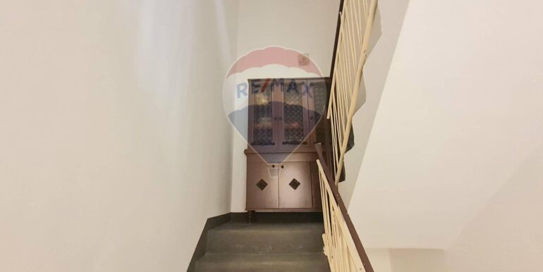 20251104191721-998515-17