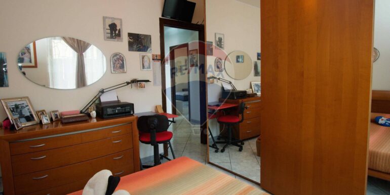 20251105102035-998415-14