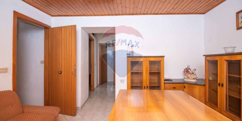 20251105103618-992565-6