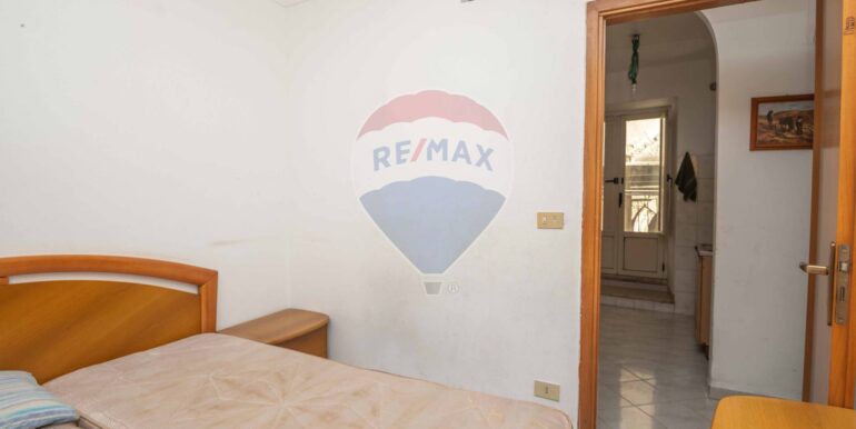 20251105103628-992565-10