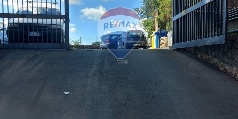 20251105104622-998852-10