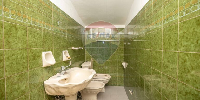 20251105105728-993890-12