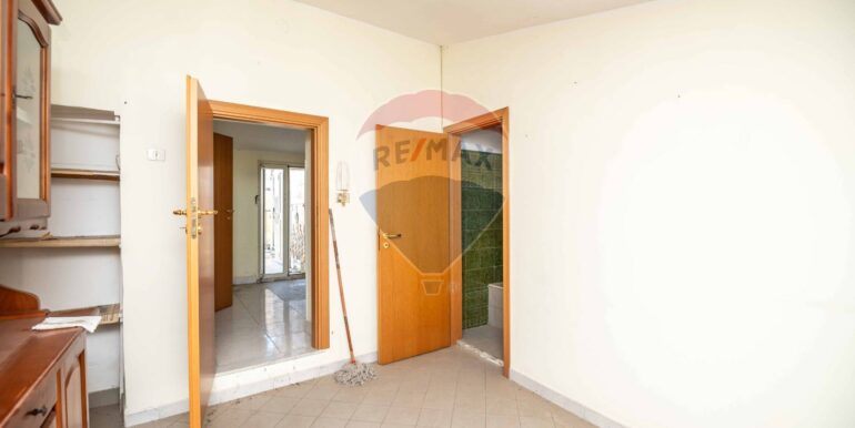 20251105105738-993890-16