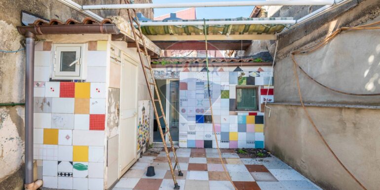 20251105105747-993890-20