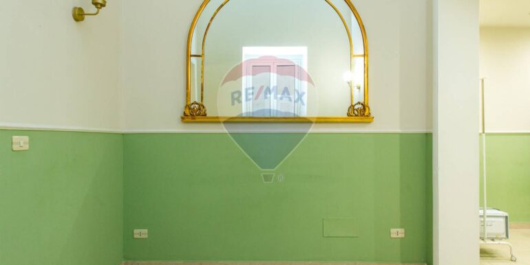 20251105114229-998353-16