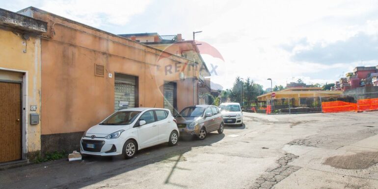 20251105120325-975634-5