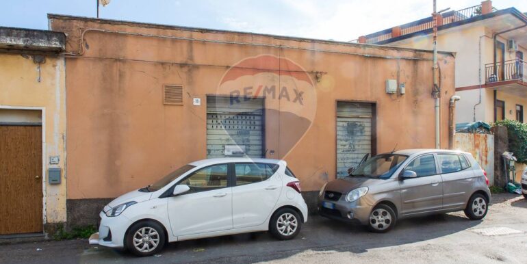 20251105120329-975634-6