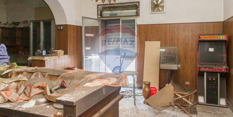 20251105120337-975634-8