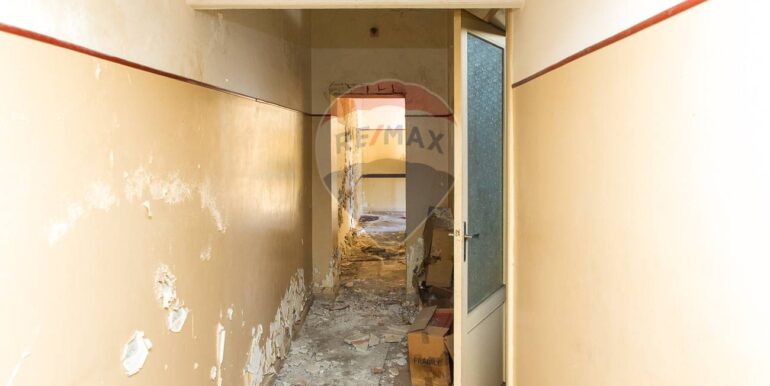 20251105120359-975634-13