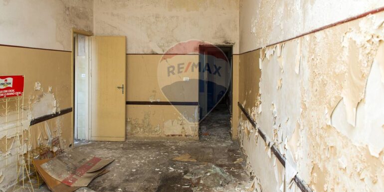 20251105120415-975634-18