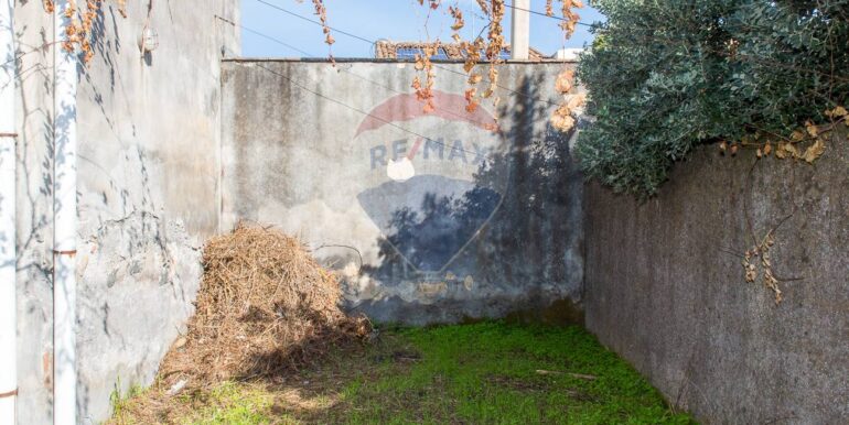 20251105120429-975634-22