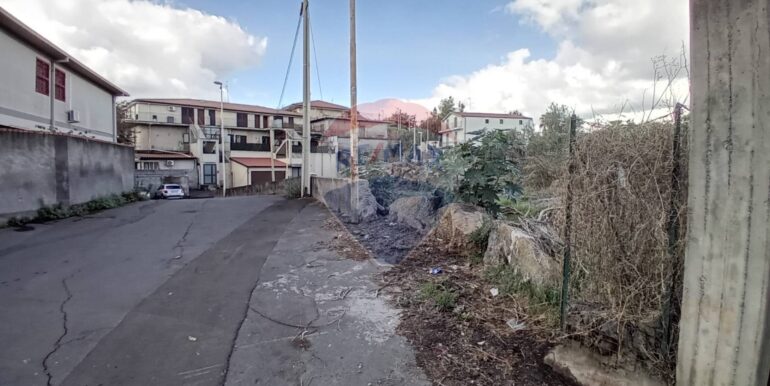 20251105121401-998345-15