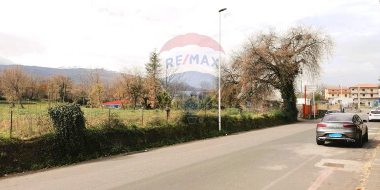 20251105162030-999004-8