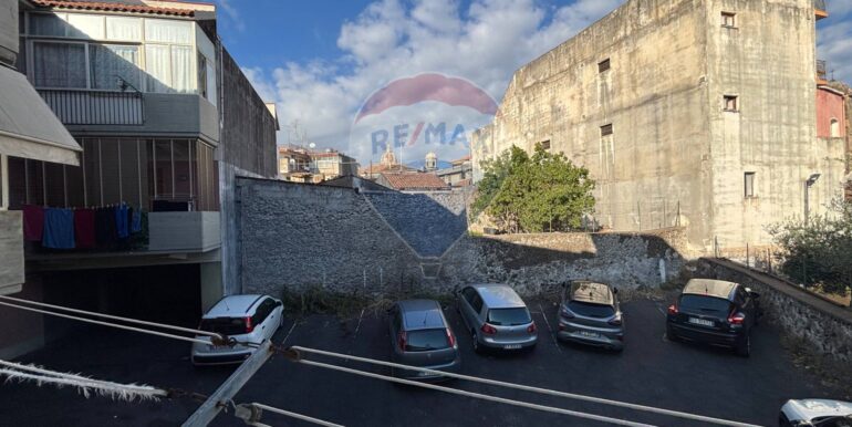 20251105164056-999011-13