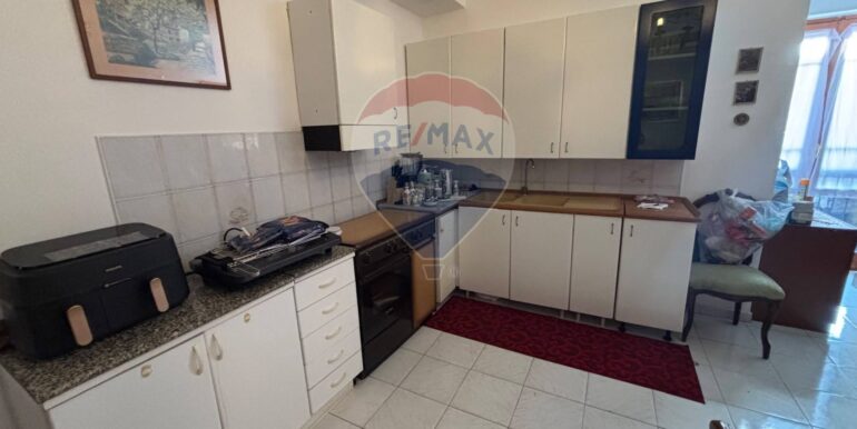 20251105164214-999011-17