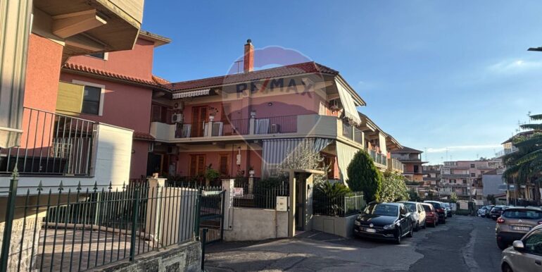 20251105164846-999011-37