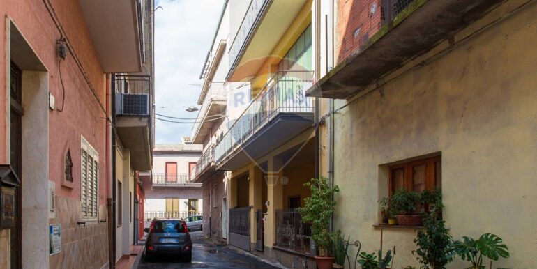 20251105173813-999029-2