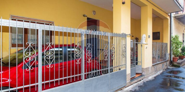 20251105173821-999029-4