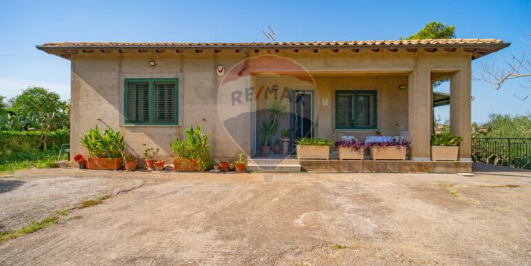 20251105174521-999039-12