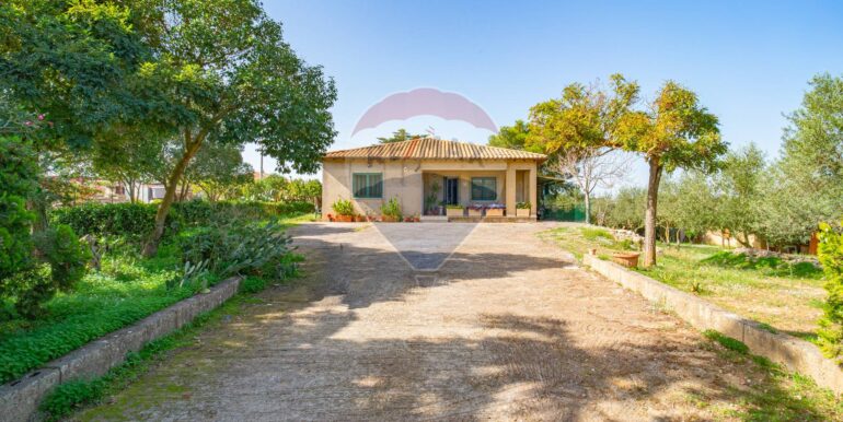 20251105174522-999039-14