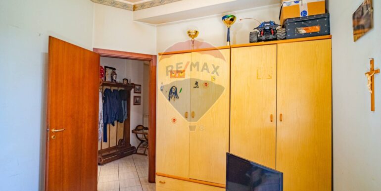 20251105174522-999039-16