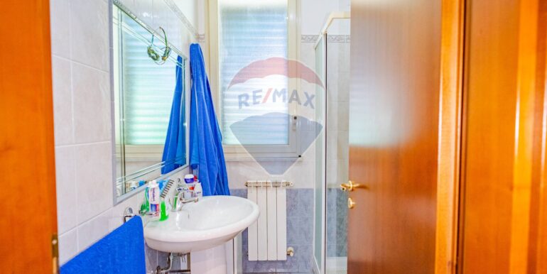 20251105174523-999039-21