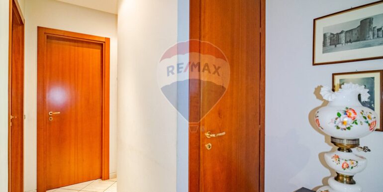 20251105174523-999039-23