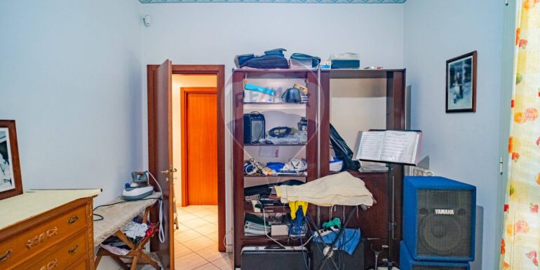 20251105174524-999039-25