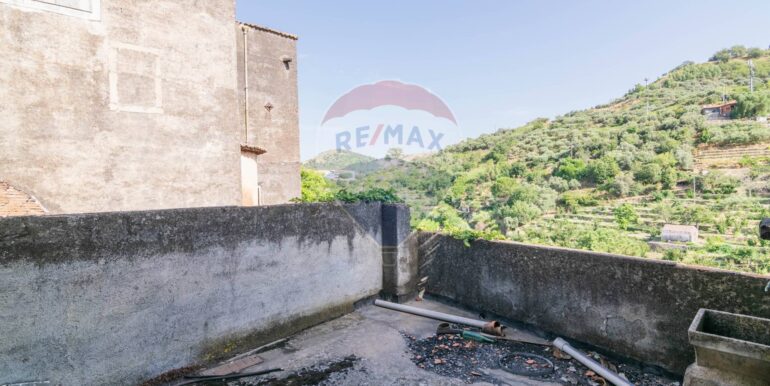 20251105183339-999103-26