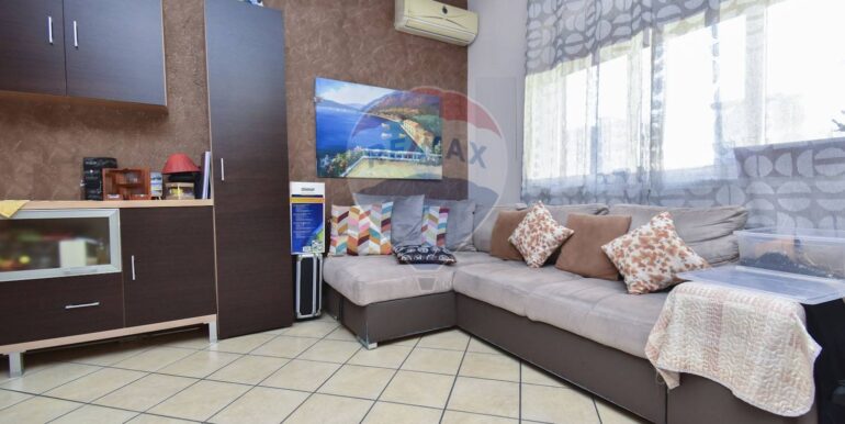 20251105191402-999115-8