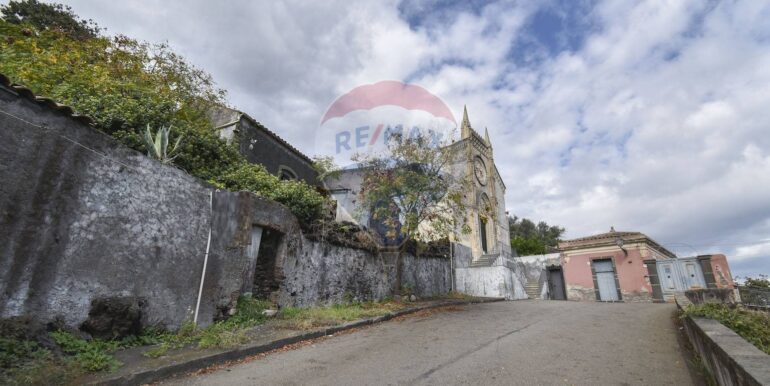 20251106113002-999160-3