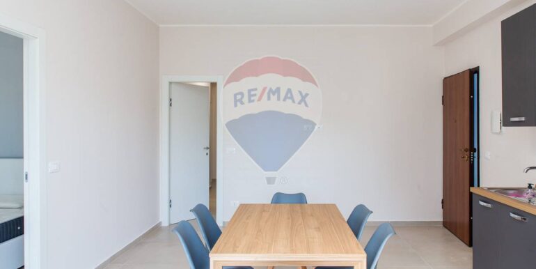 20251106124820-996723-12