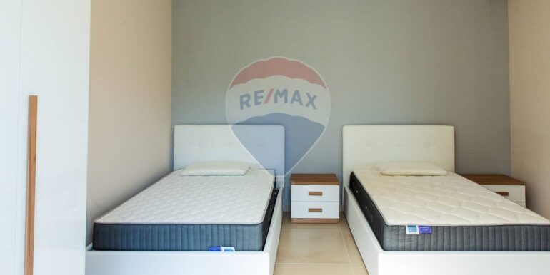 20251106124825-996723-14