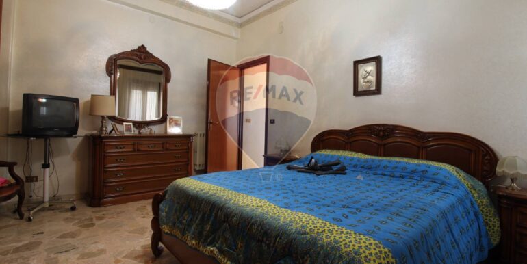 20251106134820-996473-3