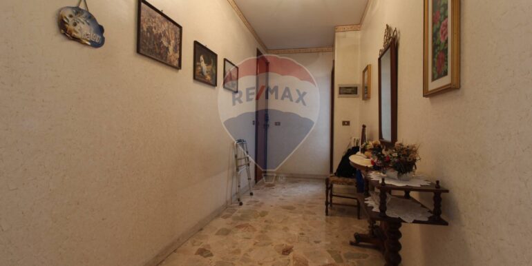 20251106134859-996473-16