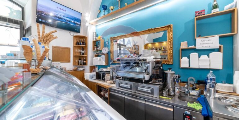 20251106135814-999218-11