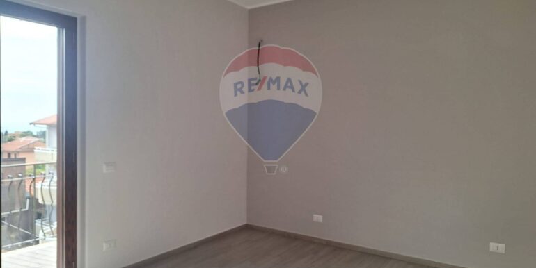 20251106170118-999219-3