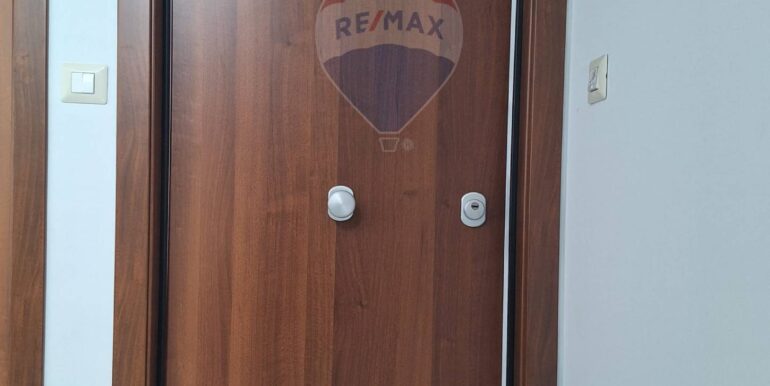 20251106170154-999219-19