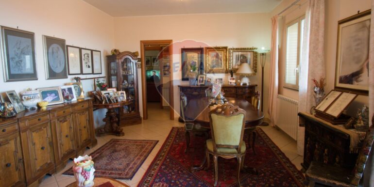 20251106173846-999262-6