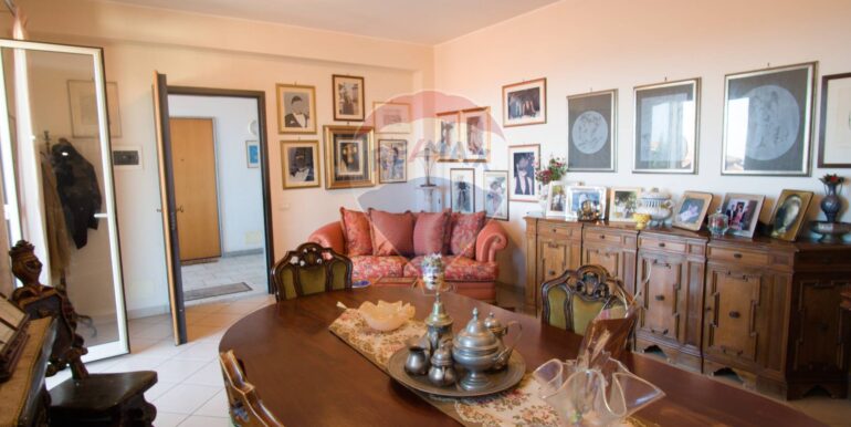 20251106173851-999262-7